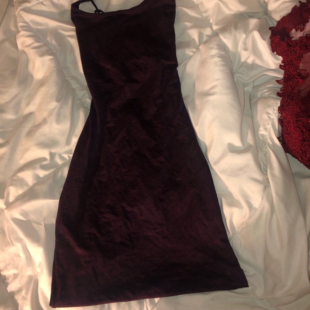 BODYCON DRESS